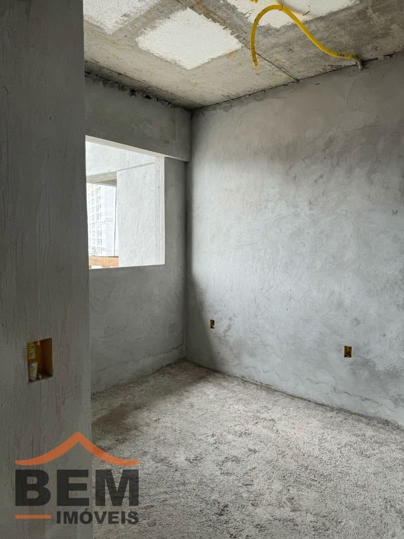 Apartamento para Venda com 2 quartos e 65m² no bairro Tabuleiro, em Camboriú