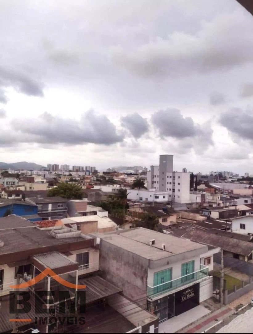Apartamento para Venda com 2 quartos e 52m² no bairro Sao Vicente, em Itajaí