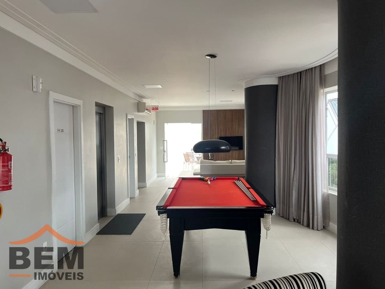 Apartamento para Locação com 3 quartos e 178m² no bairro Pioneiros, em Balneário Camboriú: 27- SALA DE JOGOS