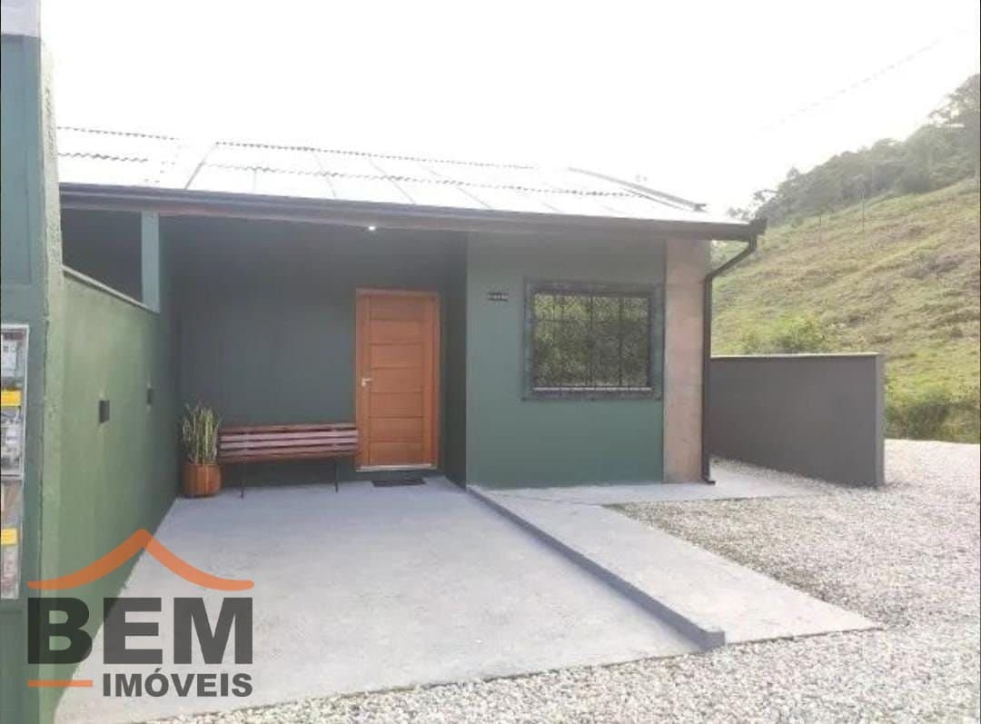 Casa para Venda com 8 quartos e 240m² no bairro Itaipava, em Itajaí