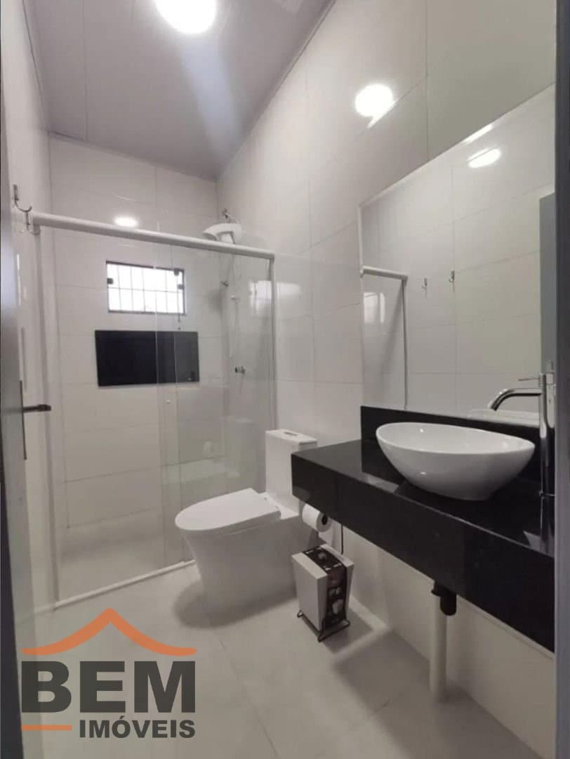 Casa para Venda com 8 quartos e 240m² no bairro Itaipava, em Itajaí