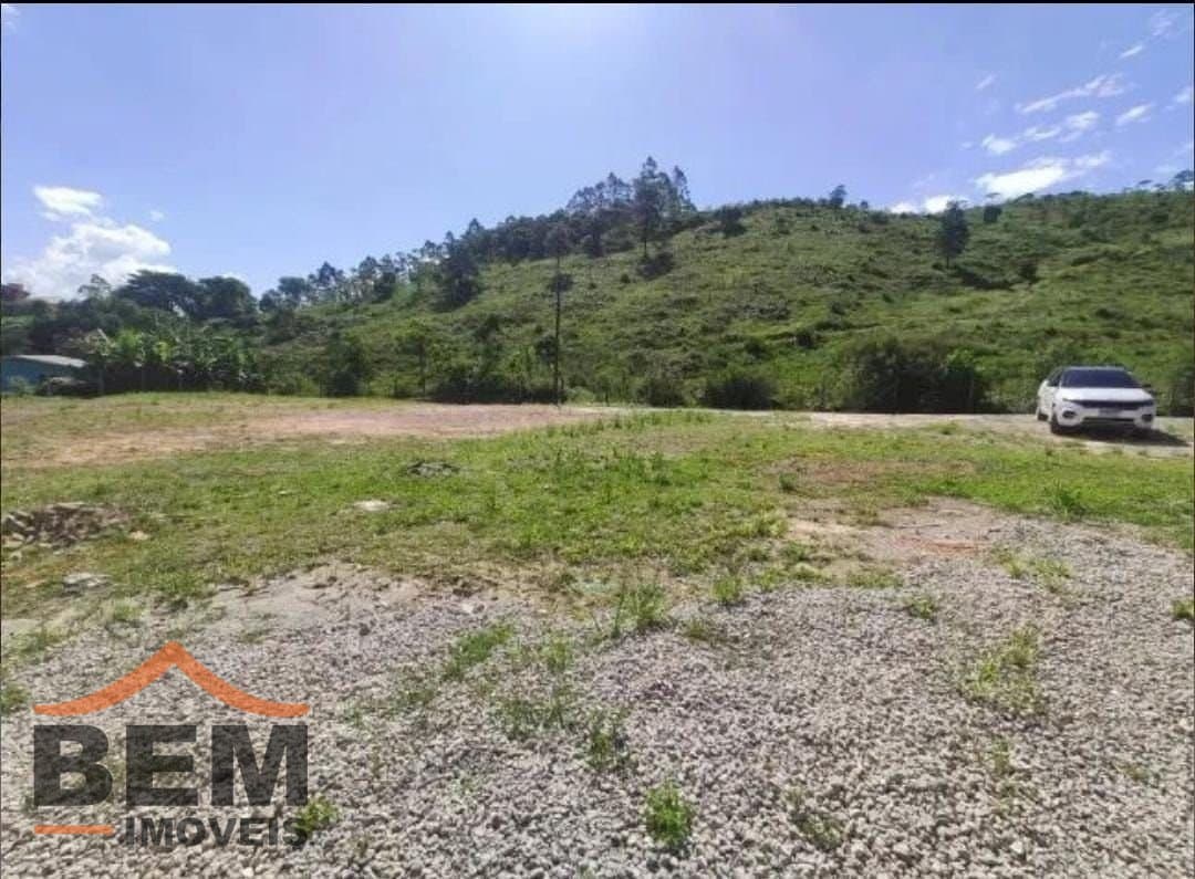 Casa para Venda com 8 quartos e 240m² no bairro Itaipava, em Itajaí