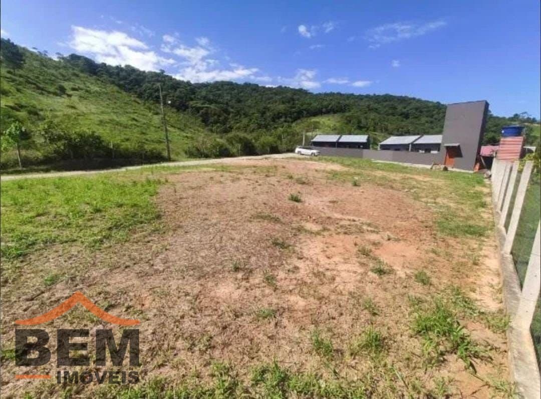 Casa para Venda com 8 quartos e 240m² no bairro Itaipava, em Itajaí