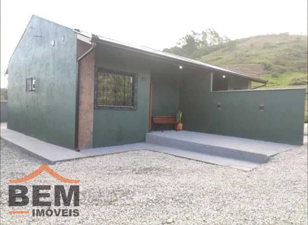 Casa para Venda com 8 quartos e 240m² no bairro Itaipava, em Itajaí