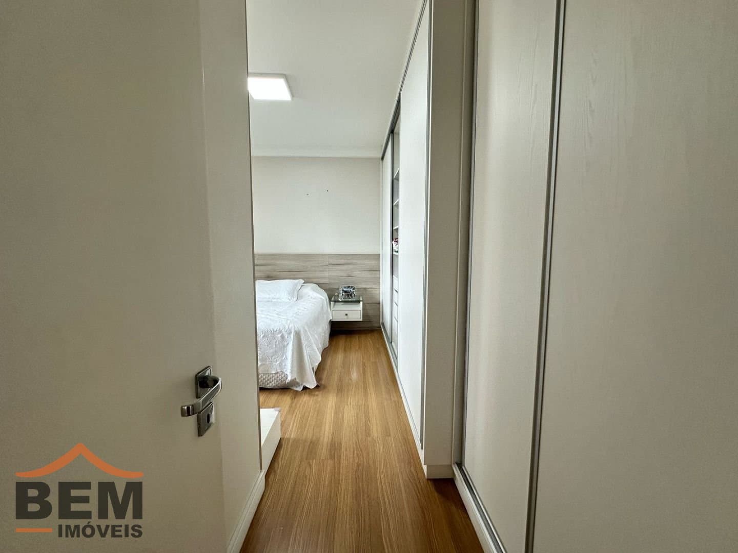 Apartamento para Venda com 3 quartos e 97m² no bairro Centro, em Itajaí