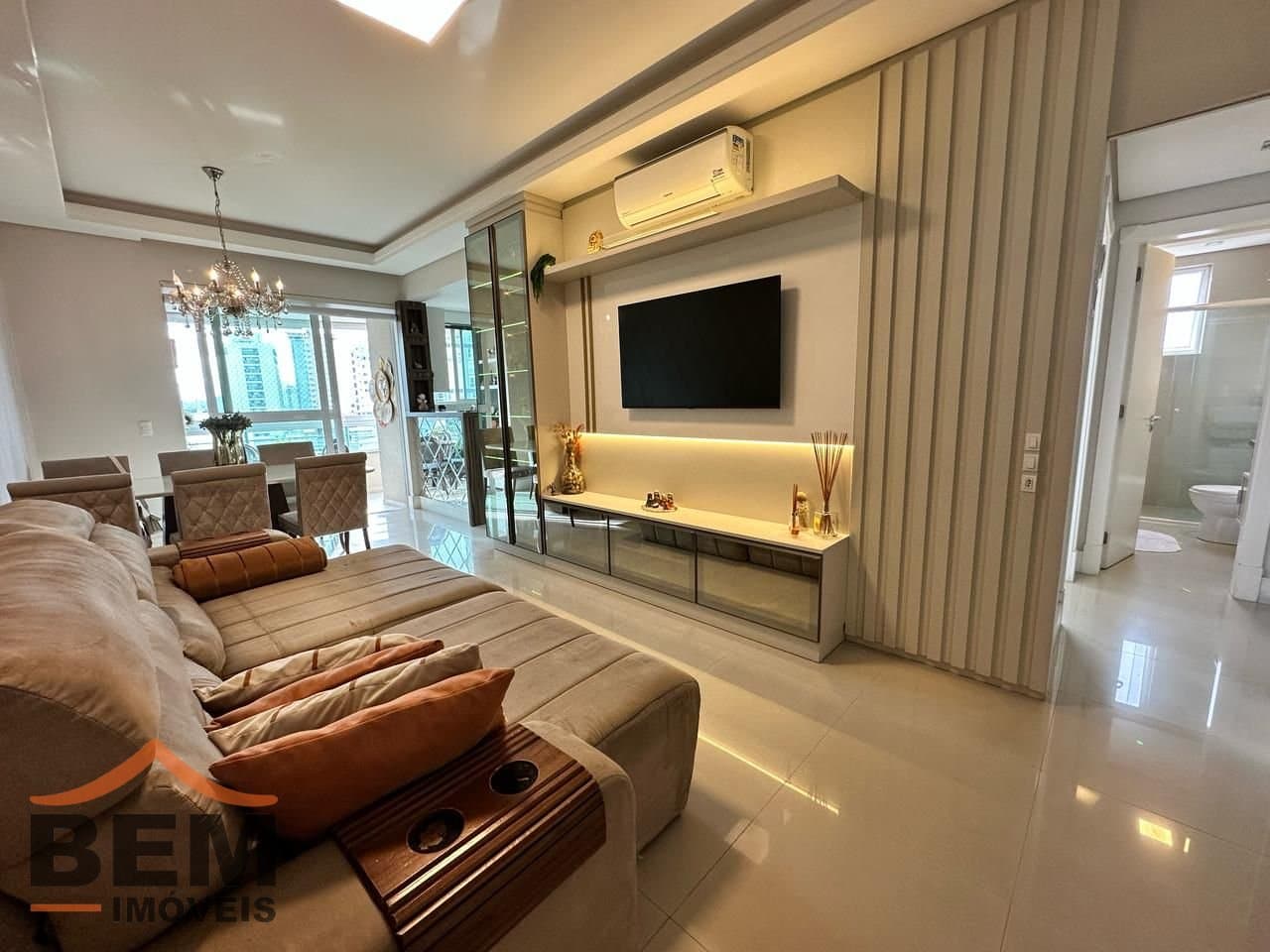 Apartamento para Venda com 3 quartos e 97m² no bairro Centro, em Itajaí