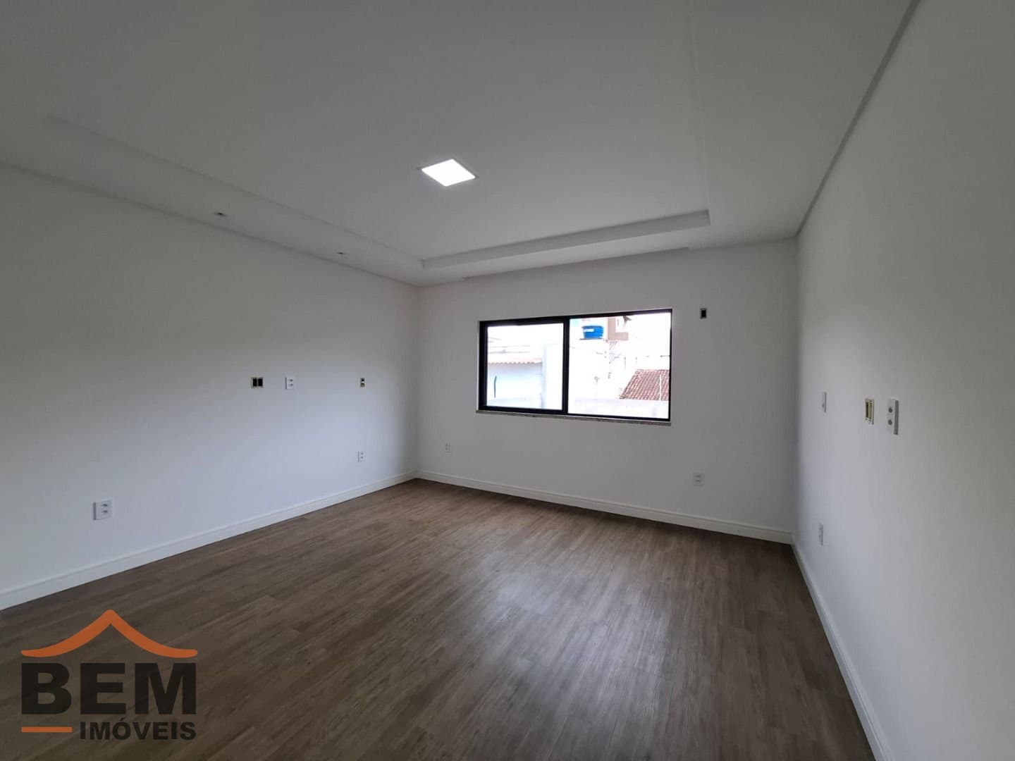 Casa para Venda com 4 quartos e 280m² no bairro Santa Regina, em Camboriú: 14- DORMITÓRIO SUÍTE 02