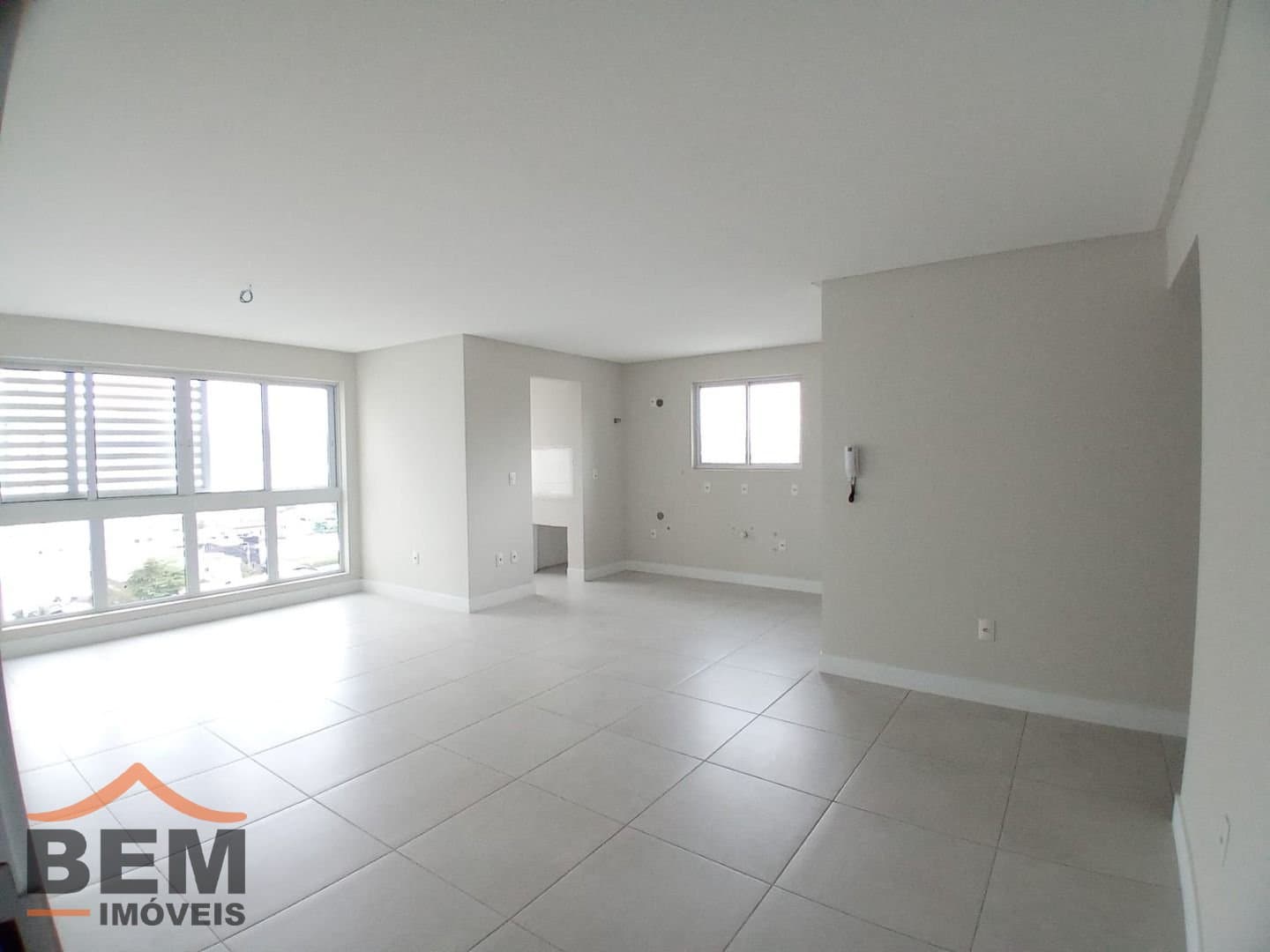 Apartamento para Venda com 2 quartos e 93m² no bairro Centro, em Balneário Camboriú