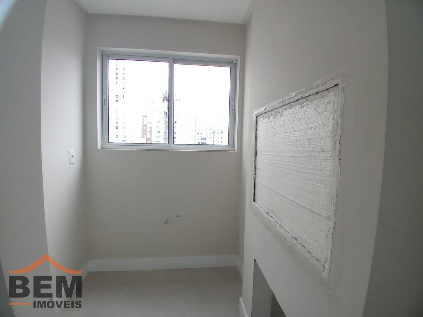 Apartamento para Venda com 2 quartos e 92m² no bairro Centro, em Balneário Camboriú
