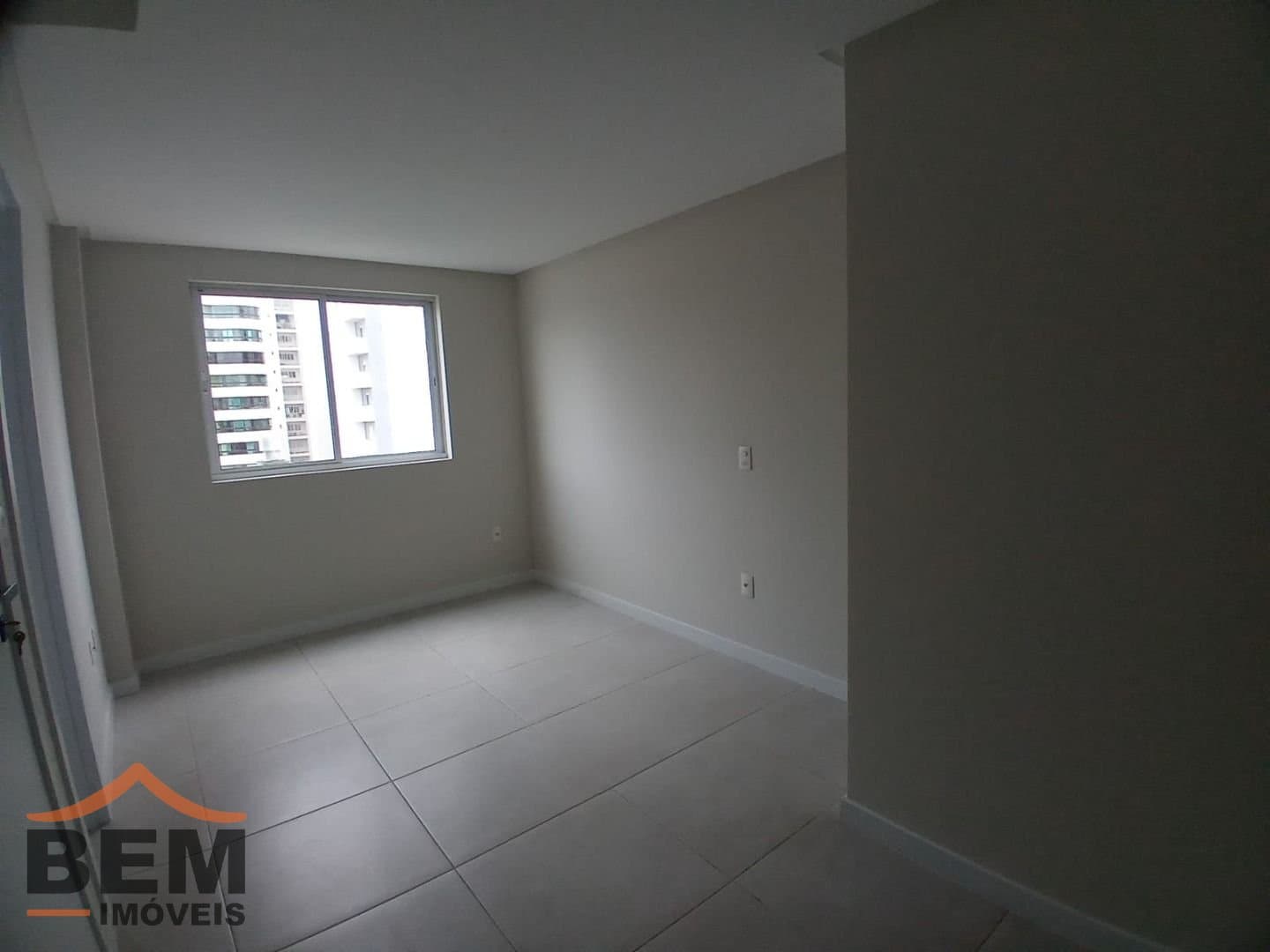 Apartamento para Venda com 2 quartos e 92m² no bairro Centro, em Balneário Camboriú
