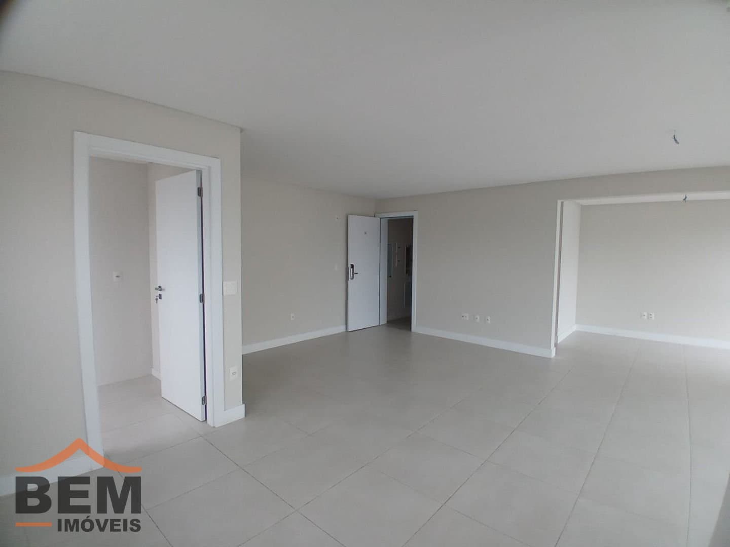 Apartamento para Venda com 2 quartos e 92m² no bairro Centro, em Balneário Camboriú