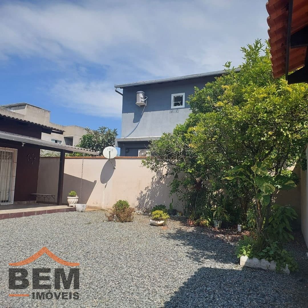 Casa para Venda com 3 quartos e 139m² no bairro Itajuba, em Barra Velha