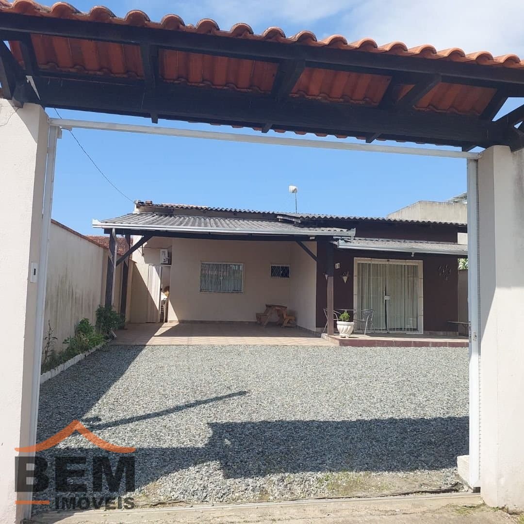Casa para Venda com 3 quartos e 139m² no bairro Itajuba, em Barra Velha