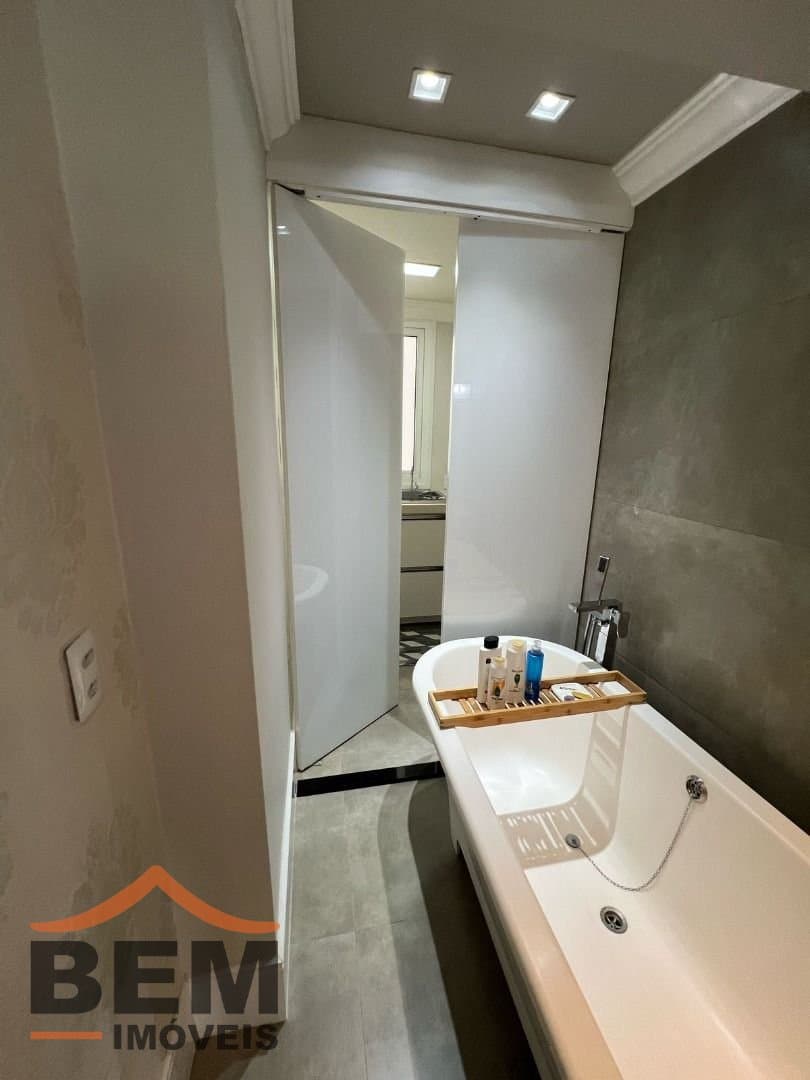 Apartamento para Venda com 1 quarto e 67m² no bairro Centro, em Balneário Camboriú