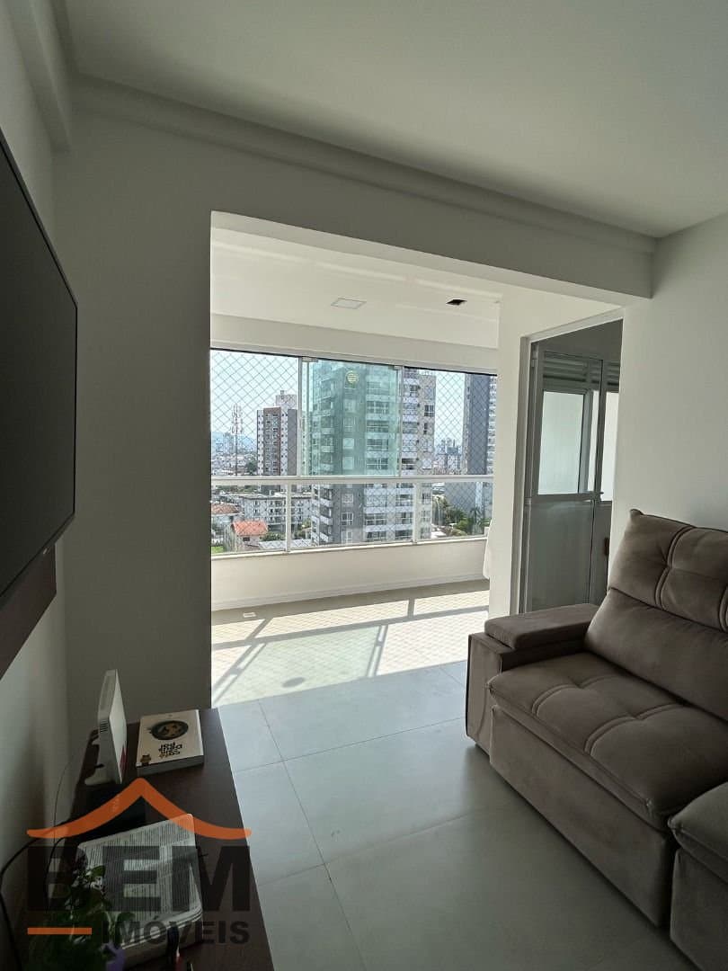Apartamento para Venda com 2 quartos e 65m² no bairro Vila Operária, em Itajaí