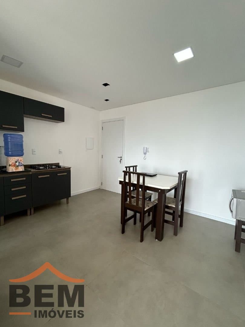 Apartamento para Venda com 2 quartos e 65m² no bairro Vila Operária, em Itajaí