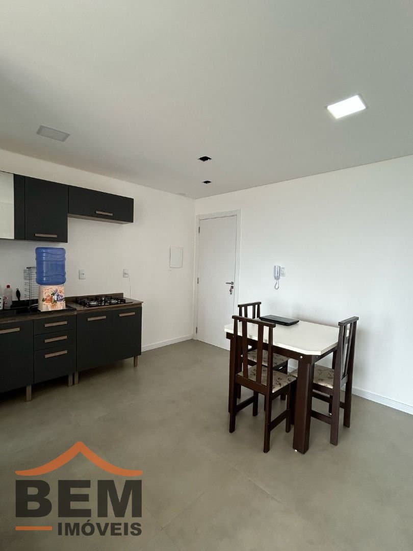 Apartamento para Venda com 2 quartos e 65m² no bairro Vila Operária, em Itajaí