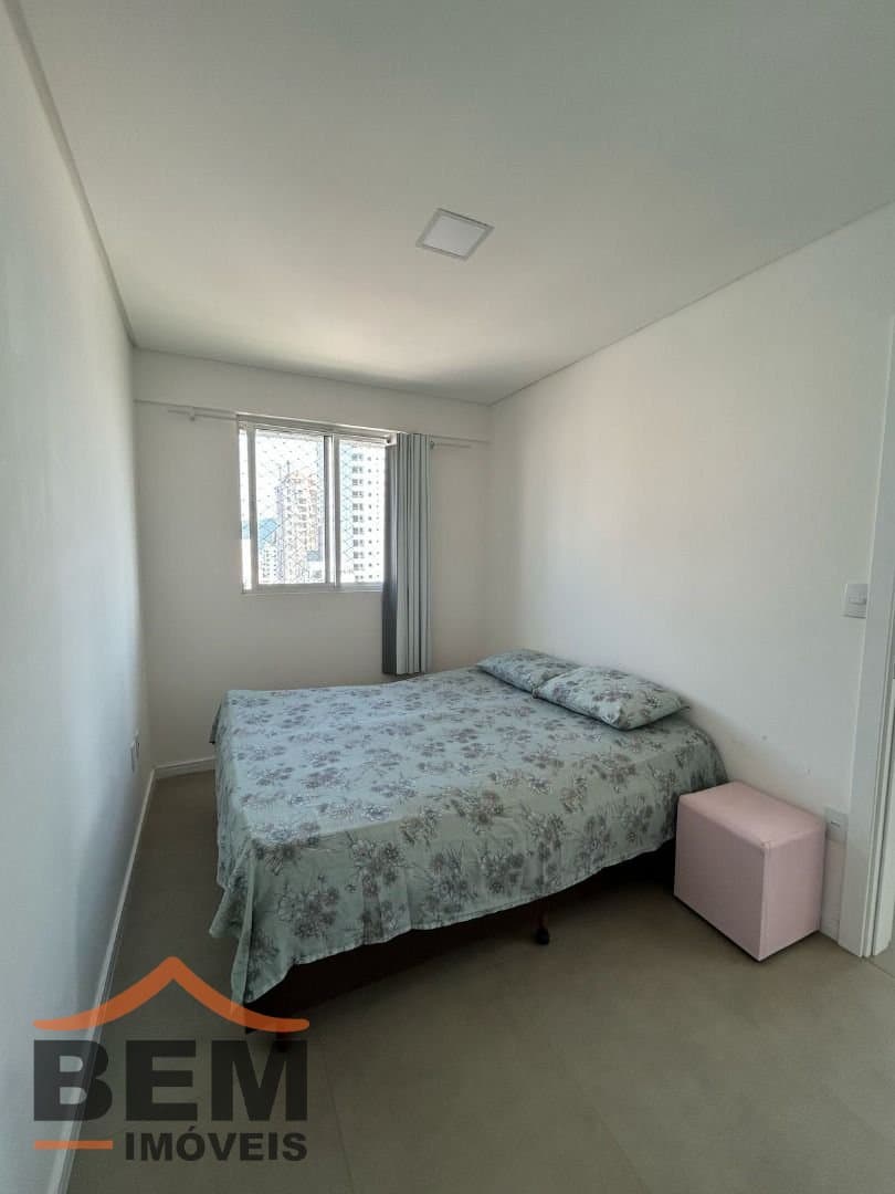 Apartamento para Venda com 2 quartos e 65m² no bairro Vila Operária, em Itajaí