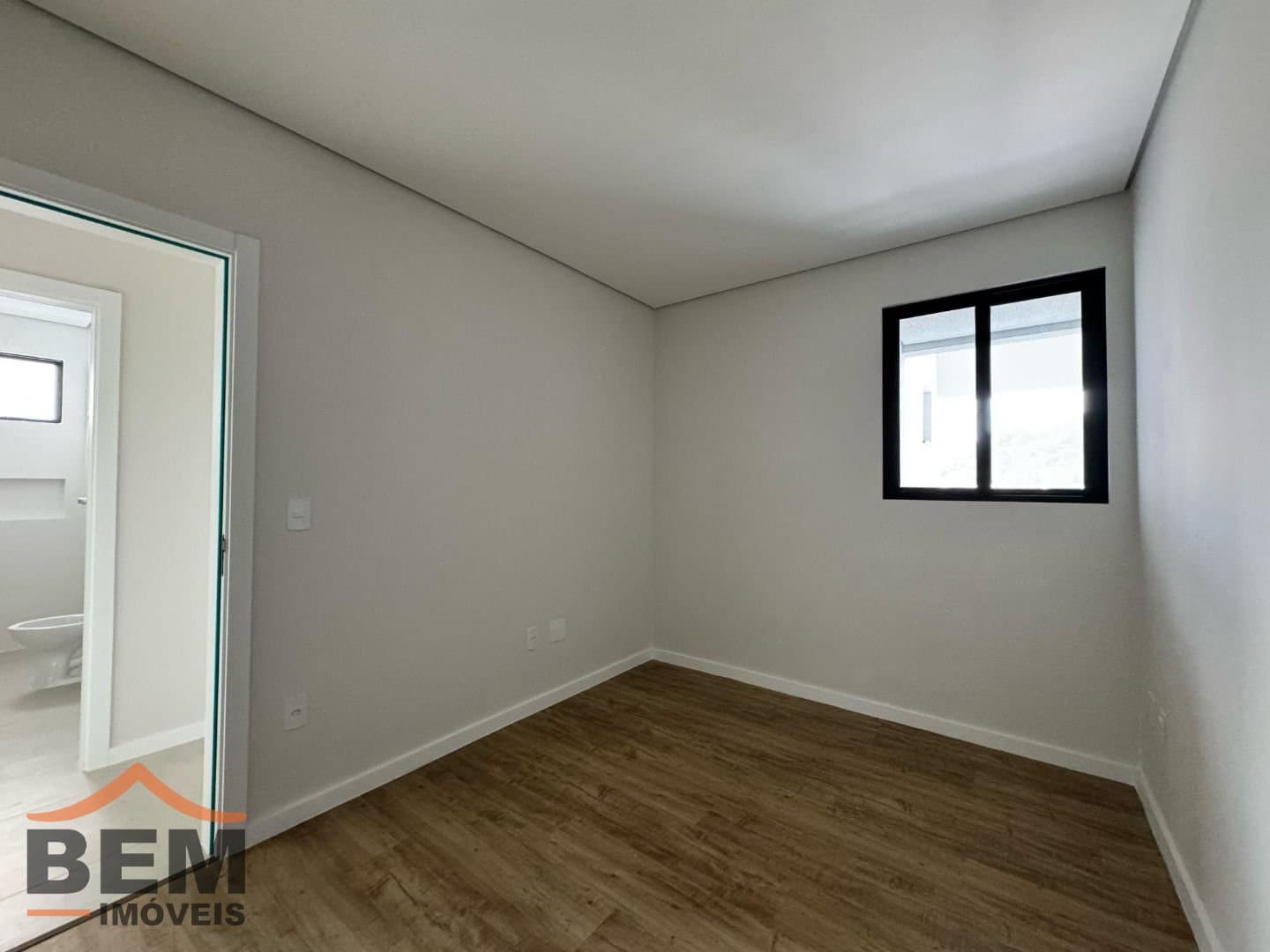 Apartamento para Venda com 3 quartos e 79m² no bairro Dom Bosco, em Itajaí