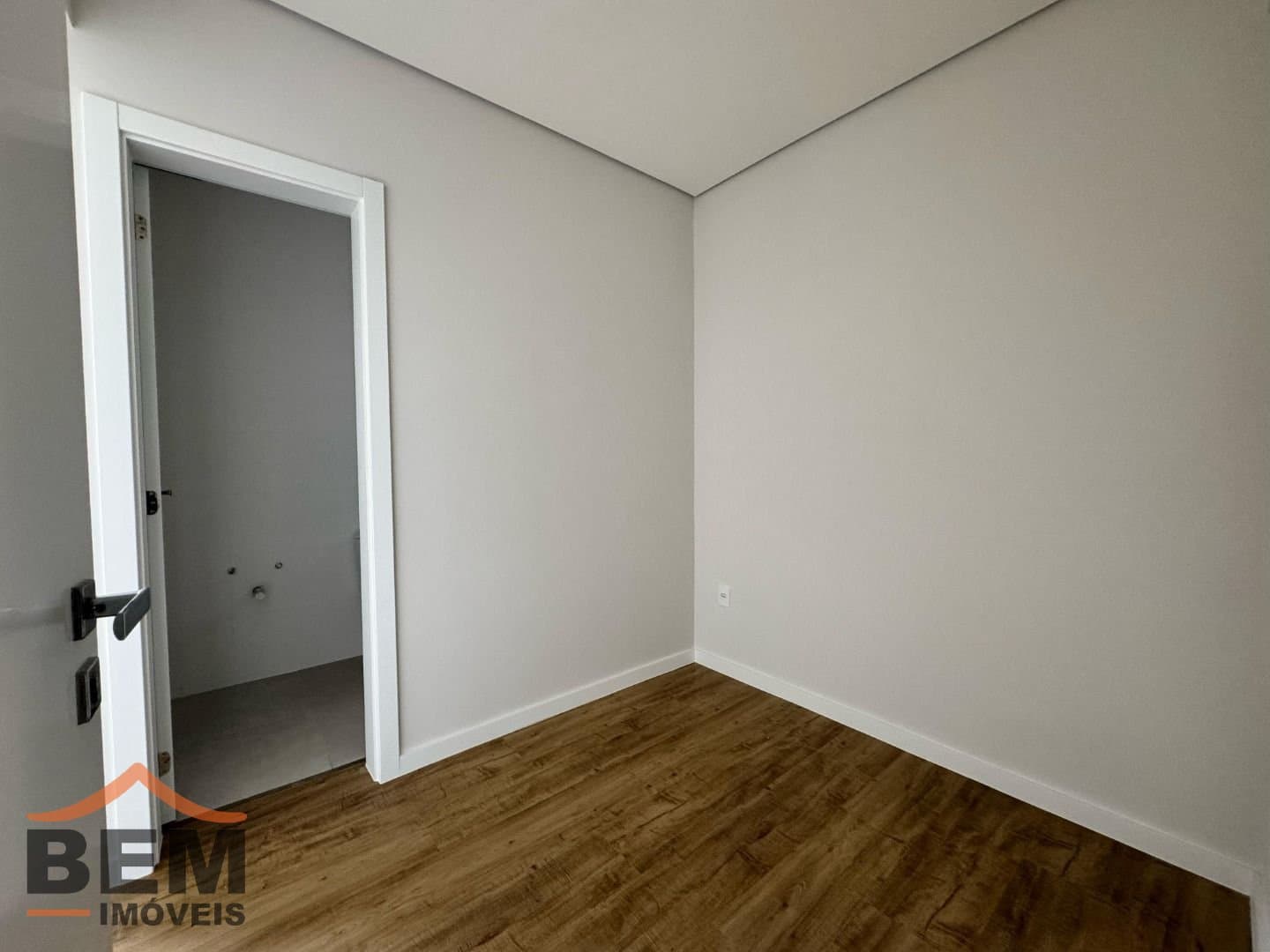 Apartamento para Venda com 3 quartos e 79m² no bairro Dom Bosco, em Itajaí