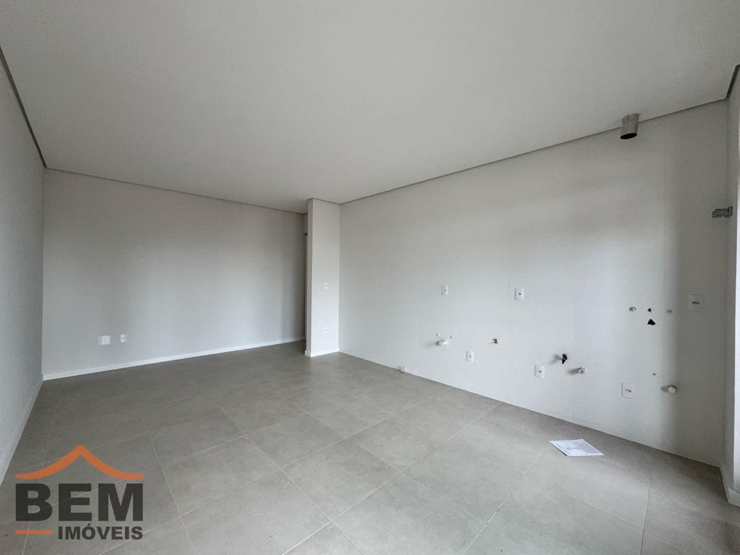 Apartamento para Venda com 3 quartos e 79m² no bairro Dom Bosco, em Itajaí