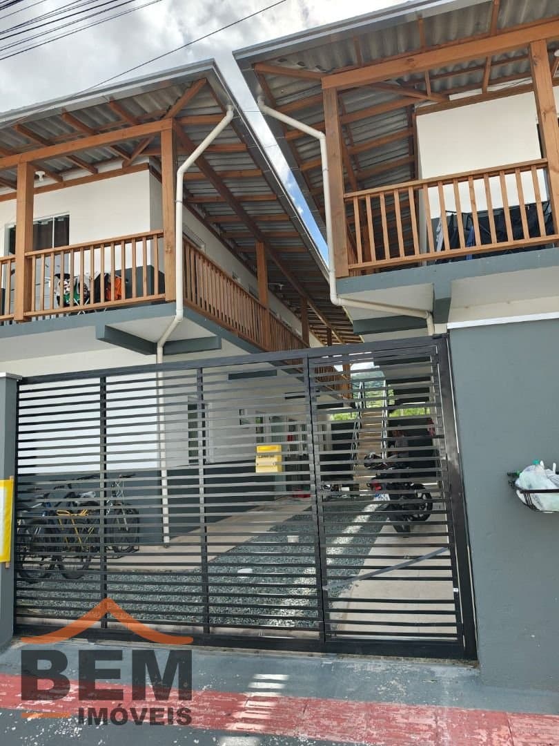 Apartamento para Locação com 1 quarto e 38m² no bairro Espinheiros, em Itajaí