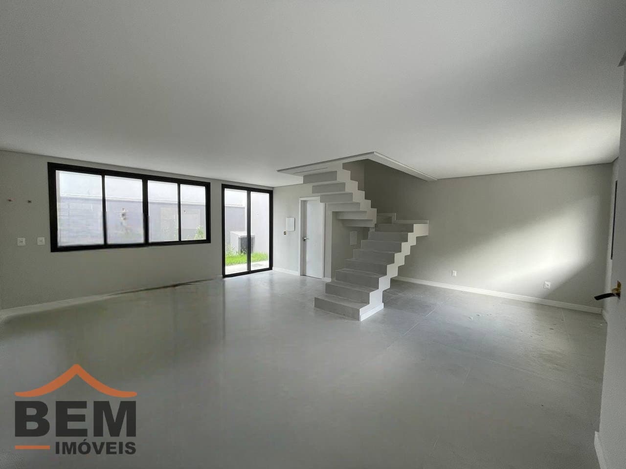 Casa para Venda com 3 quartos e 137m² no bairro São Francisco de Assis, em Camboriú