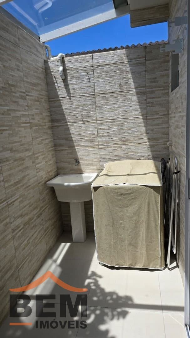 Casa para Venda com 2 quartos e 72m² no bairro Lídia Duarte, em Camboriú