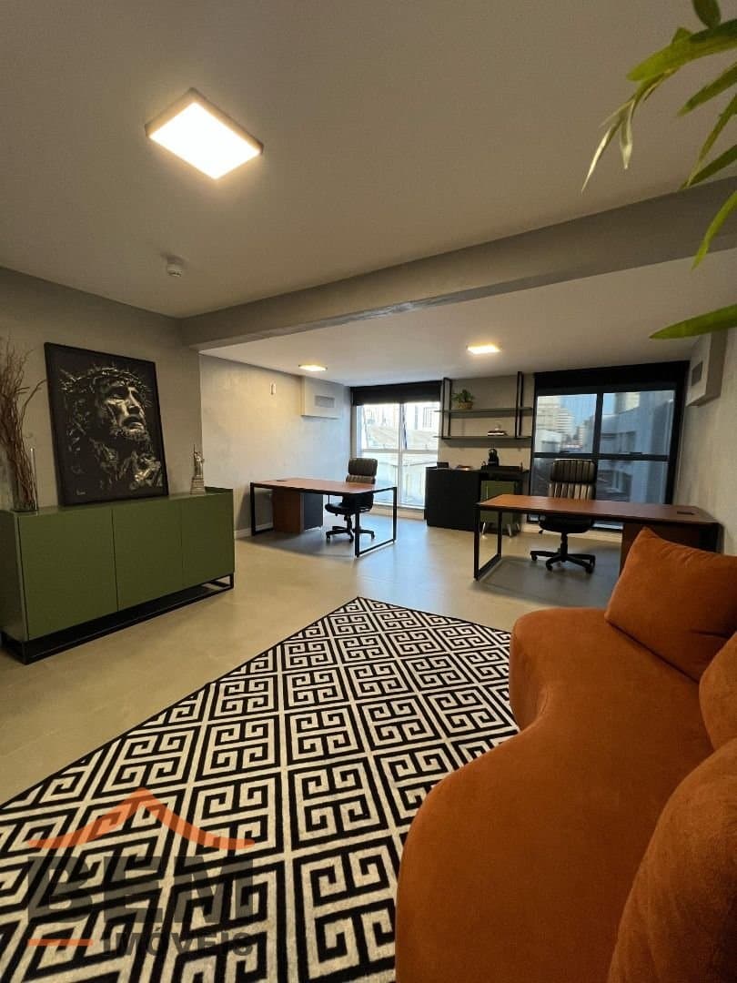 Salas/Conjuntos para Locação com 30m² no bairro Centro, em Itajaí