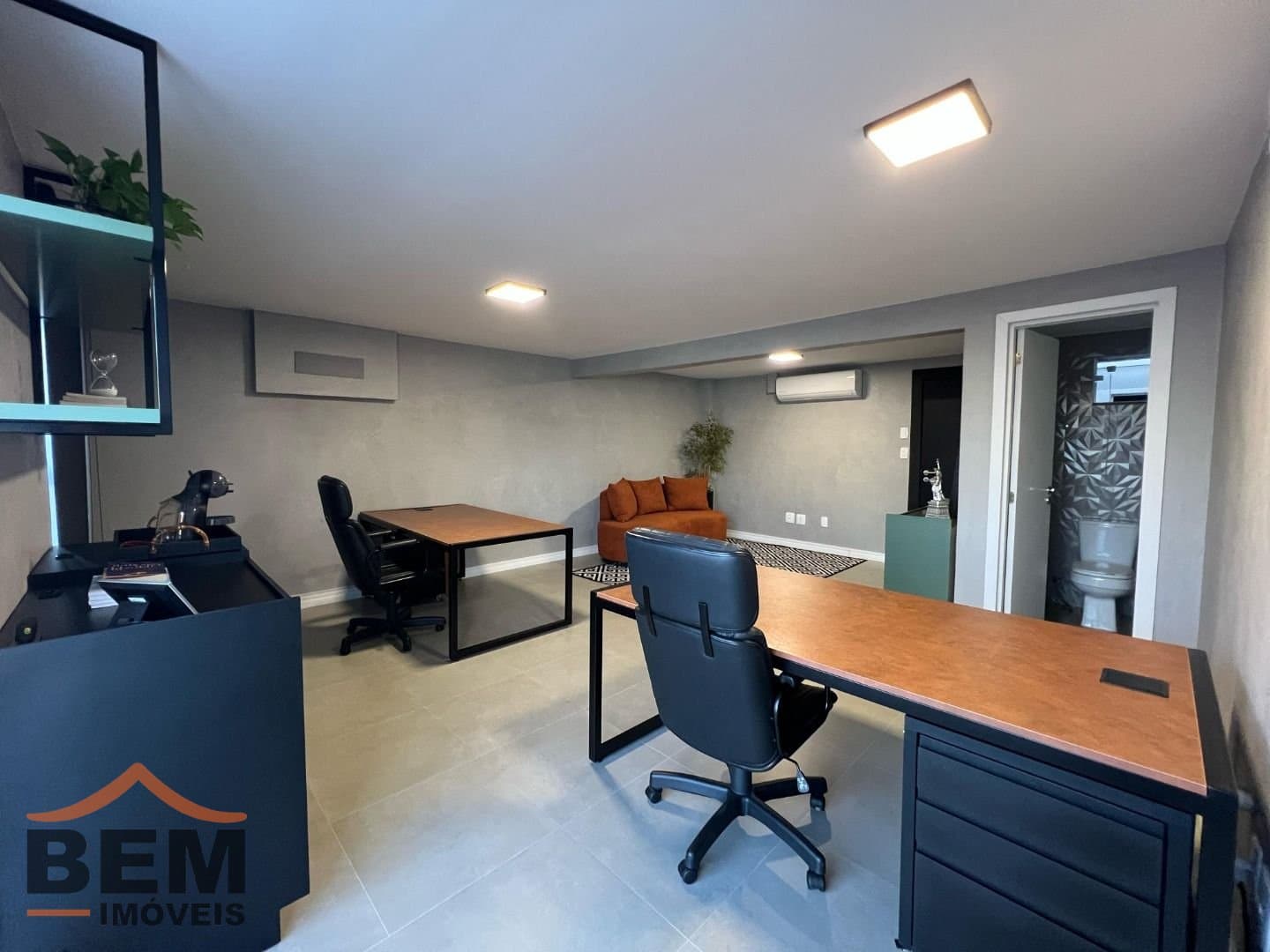 Salas/Conjuntos para Locação com 30m² no bairro Centro, em Itajaí