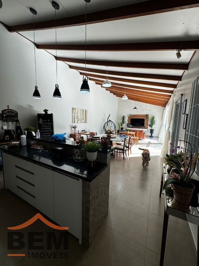 Casa para Venda com 3 quartos e 220m² no bairro Itaipava, em Itajaí