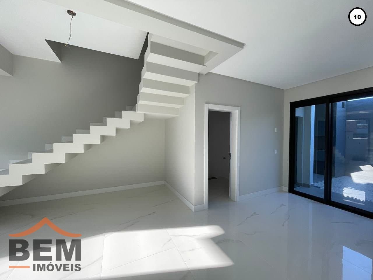 Casa para Venda com 3 quartos e 145m² no bairro Areias, em Camboriú