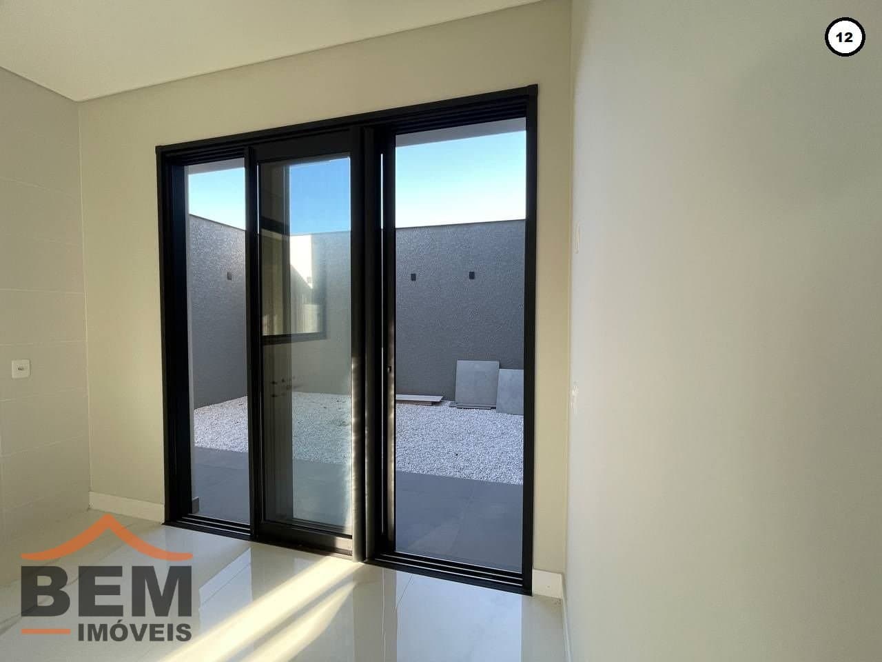 Casa para Venda com 3 quartos e 145m² no bairro Areias, em Camboriú