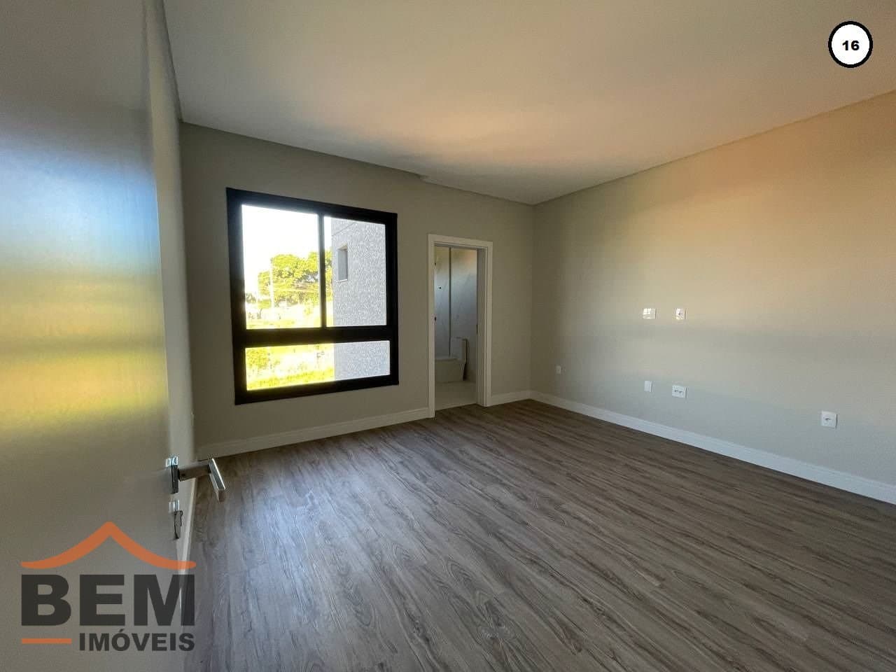 Casa para Venda com 3 quartos e 145m² no bairro Areias, em Camboriú