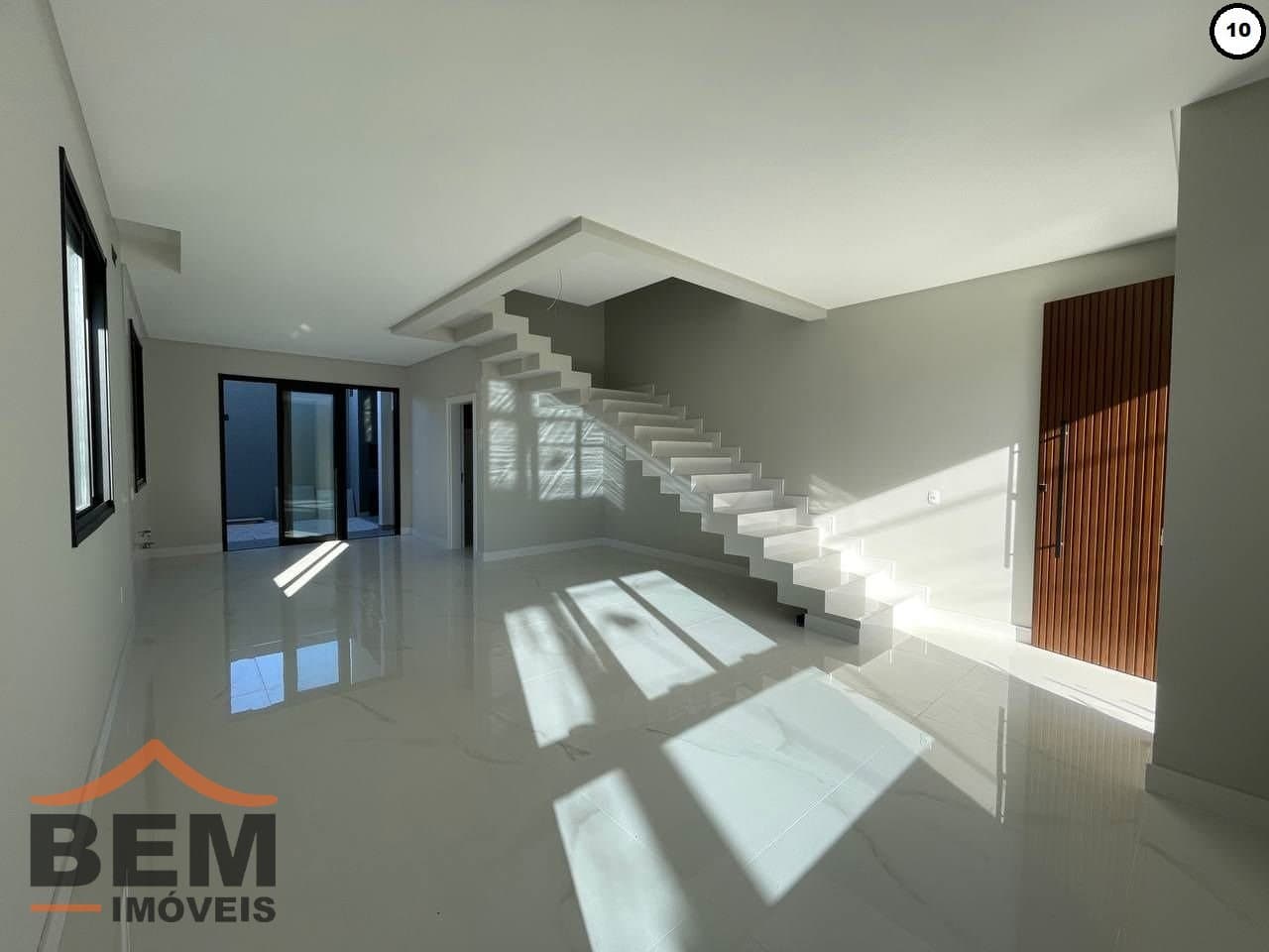 Casa para Venda com 3 quartos e 145m² no bairro Areias, em Camboriú
