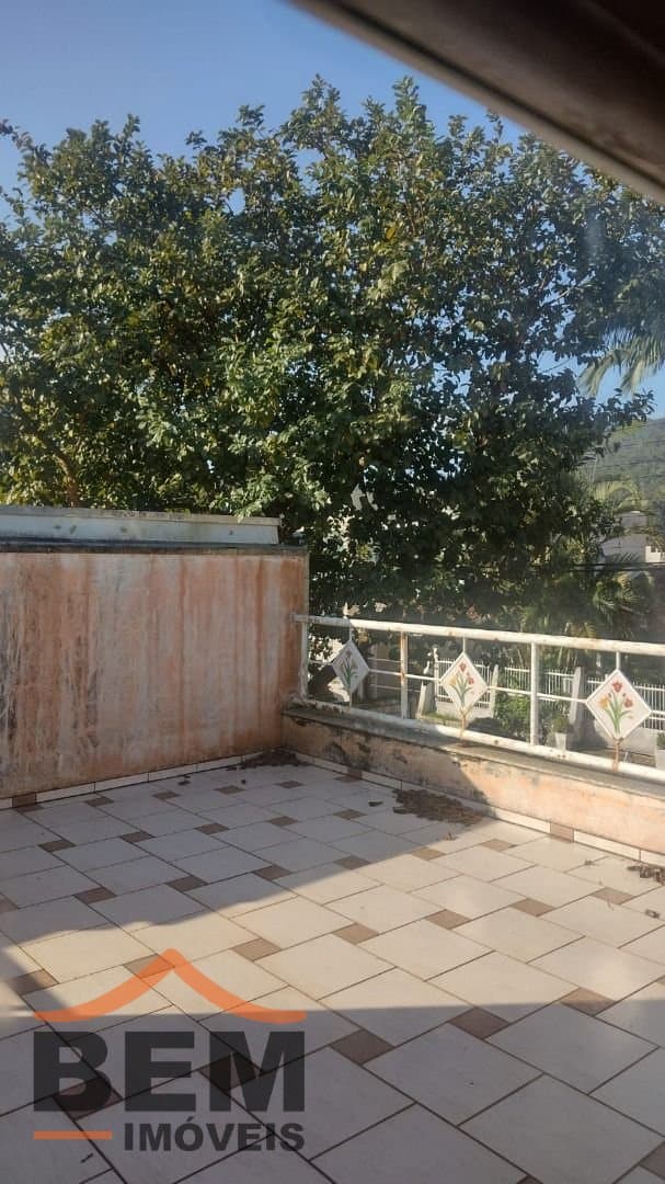 Casa para Venda com 3 quartos e 200m² no bairro Ressacada, em Itajaí