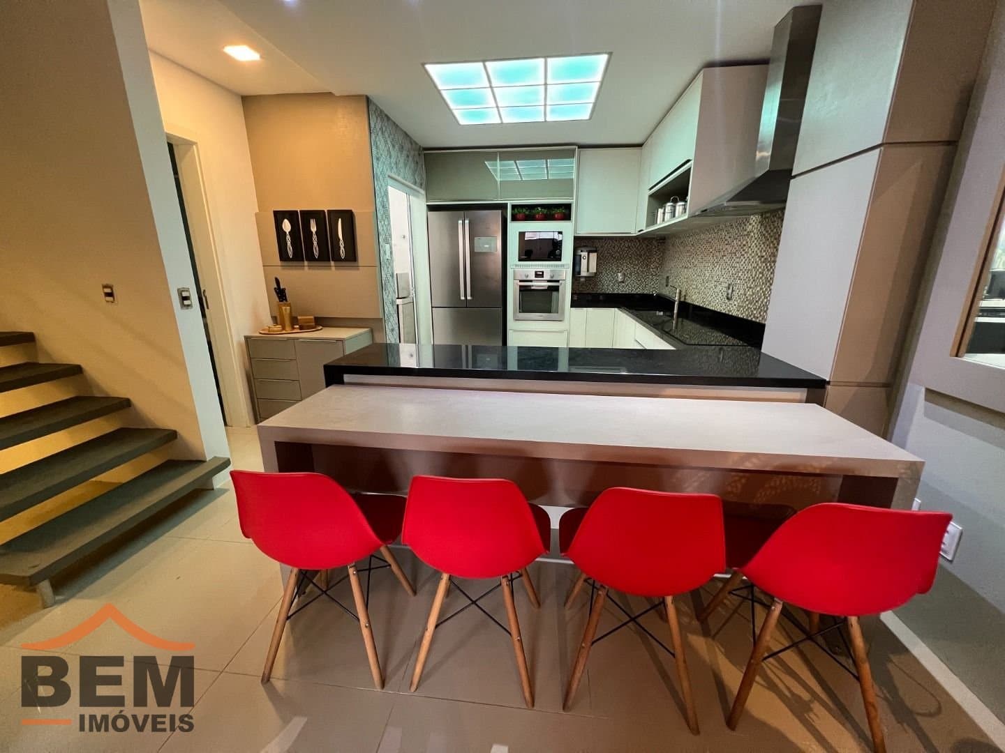 Casa para Venda com 3 quartos e 116m² no bairro Nova Esperança, em Balneário Camboriú