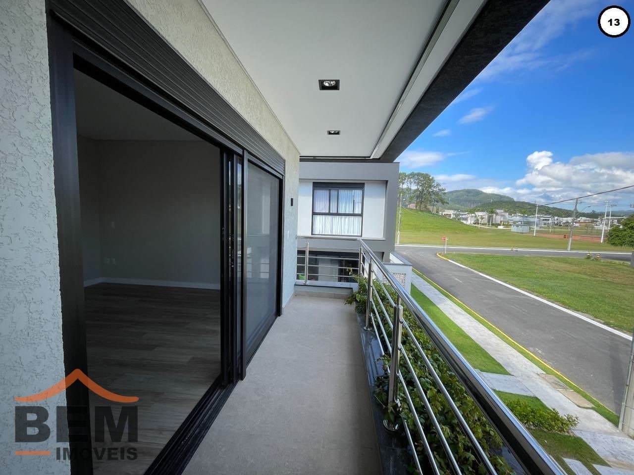 Casa para Venda com 4 quartos e 305m² no bairro Areias, em Camboriú