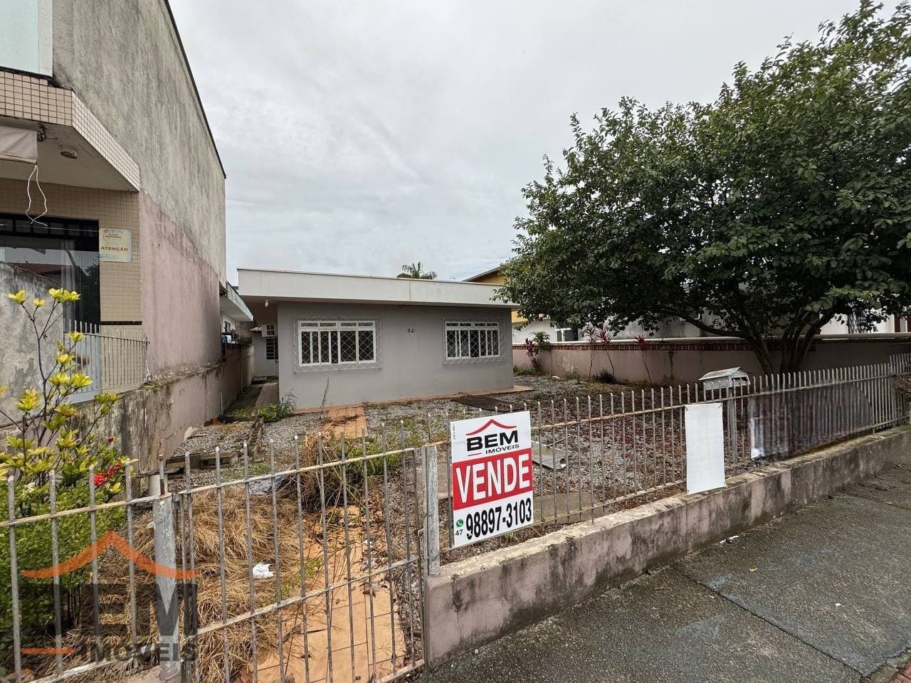 Casa para Venda com 2 quartos e 129m² no bairro Centro, em Camboriú