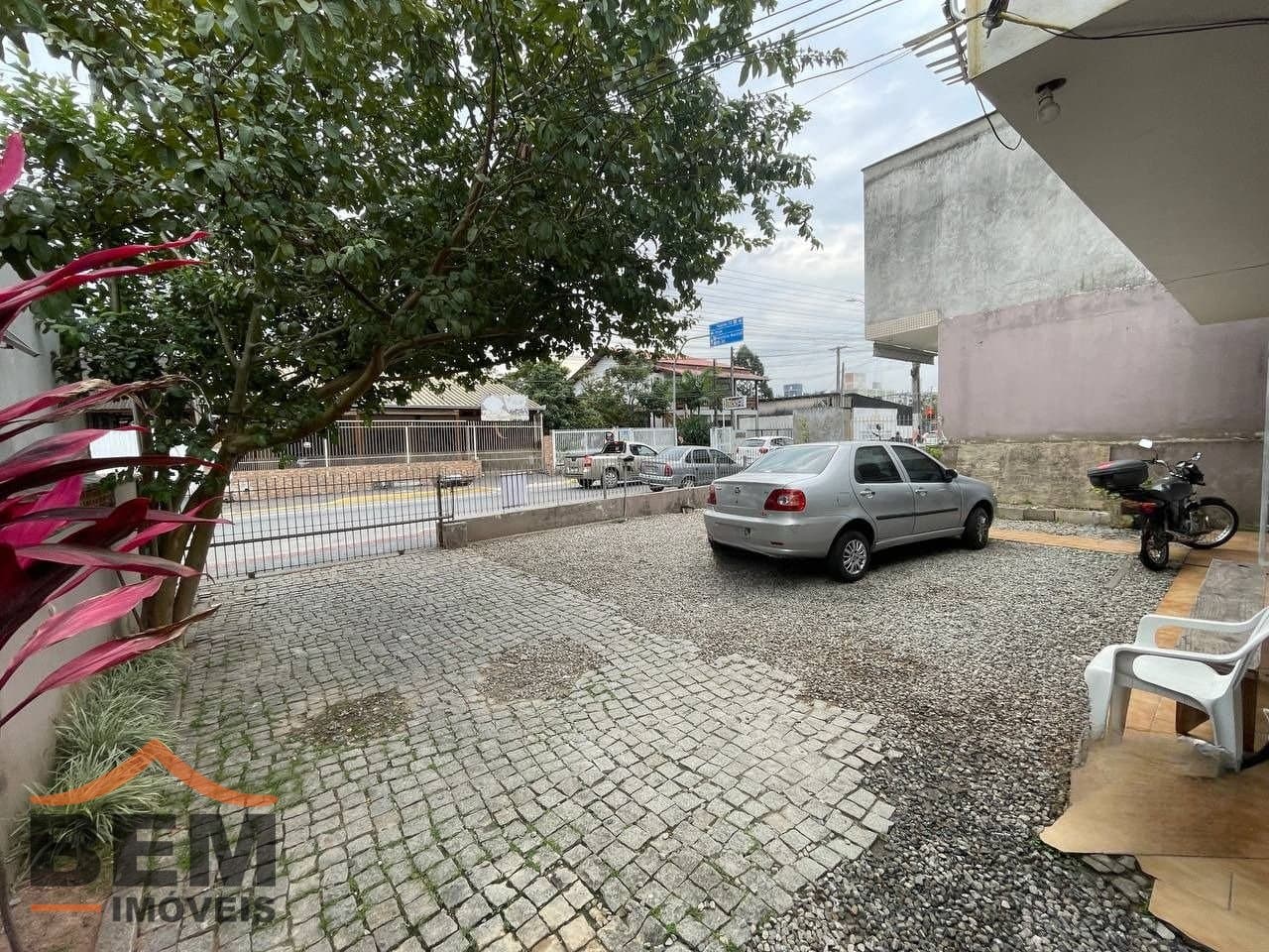 Casa para Venda com 2 quartos e 129m² no bairro Centro, em Camboriú