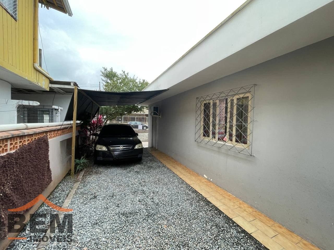 Casa para Venda com 2 quartos e 129m² no bairro Centro, em Camboriú