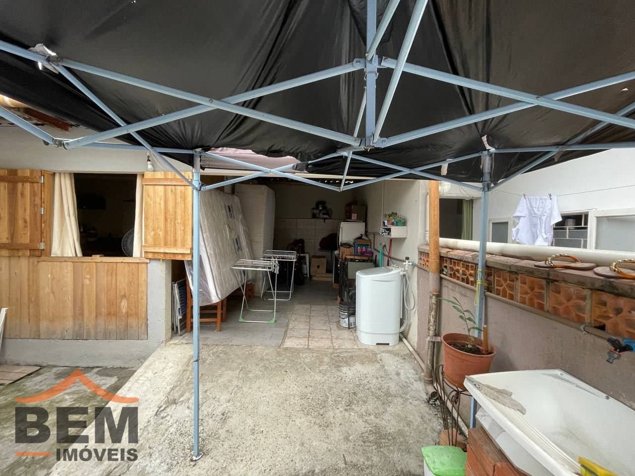 Casa para Venda com 2 quartos e 129m² no bairro Centro, em Camboriú