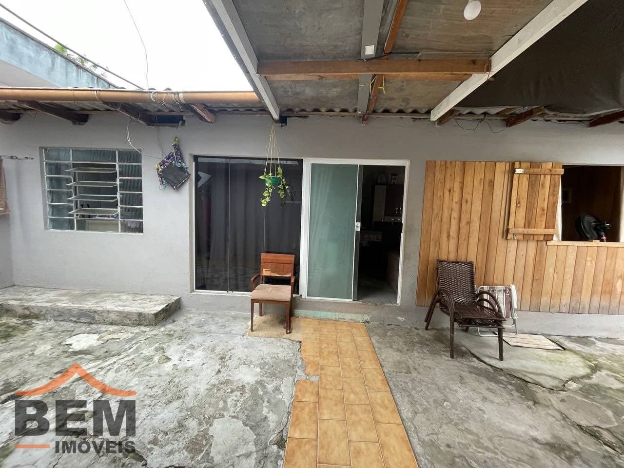 Casa para Venda com 2 quartos e 129m² no bairro Centro, em Camboriú