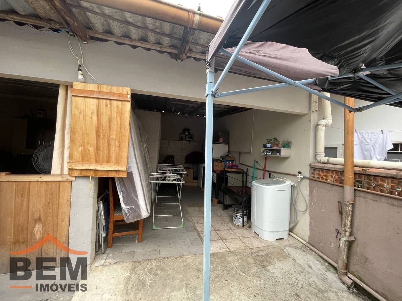 Casa para Venda com 2 quartos e 129m² no bairro Centro, em Camboriú