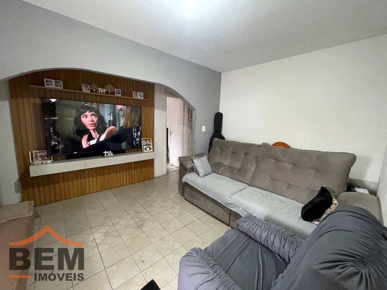 Casa para Venda com 2 quartos e 129m² no bairro Centro, em Camboriú