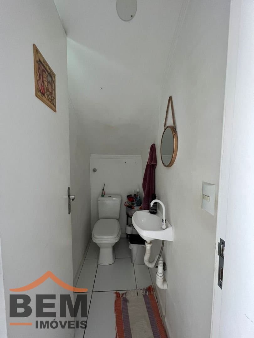 Casa para Venda com 3 quartos e 110m² no bairro Santa Regina, em Camboriú