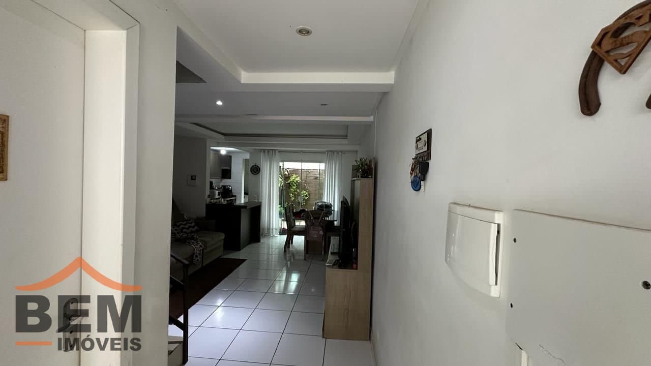 Casa para Venda com 3 quartos e 110m² no bairro Santa Regina, em Camboriú