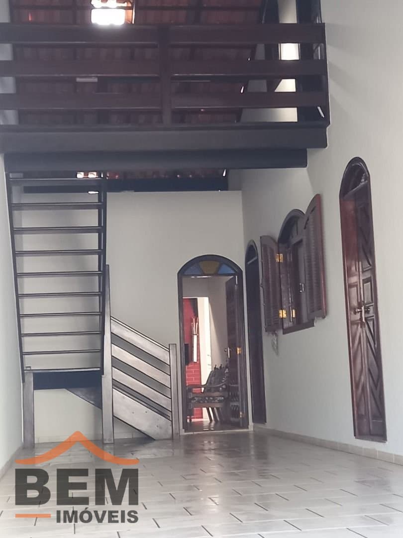Casa para Venda com 3 quartos e 240m² no bairro Fazenda, em Itajaí