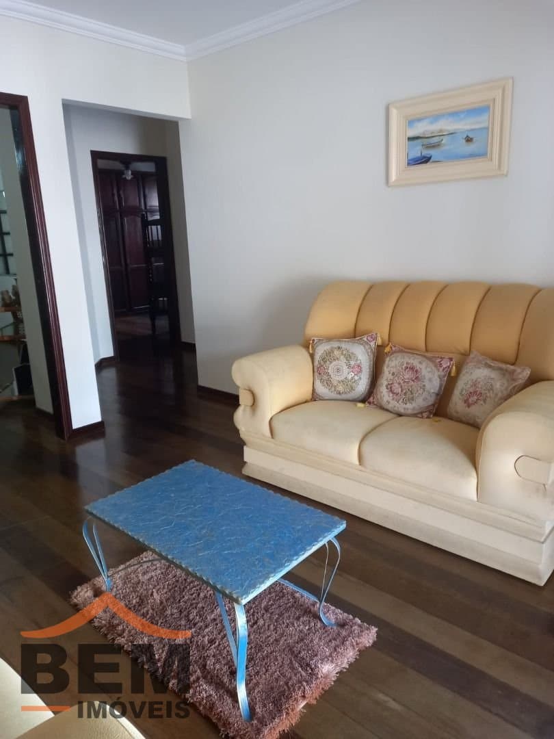 Casa para Venda com 3 quartos e 240m² no bairro Fazenda, em Itajaí