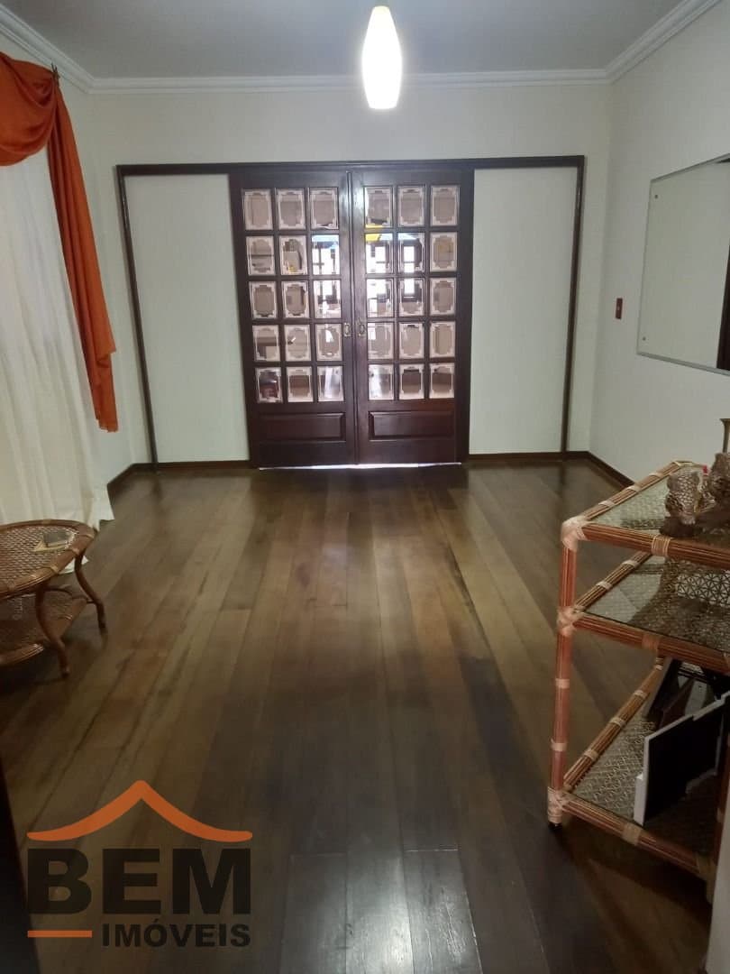 Casa para Venda com 3 quartos e 240m² no bairro Fazenda, em Itajaí